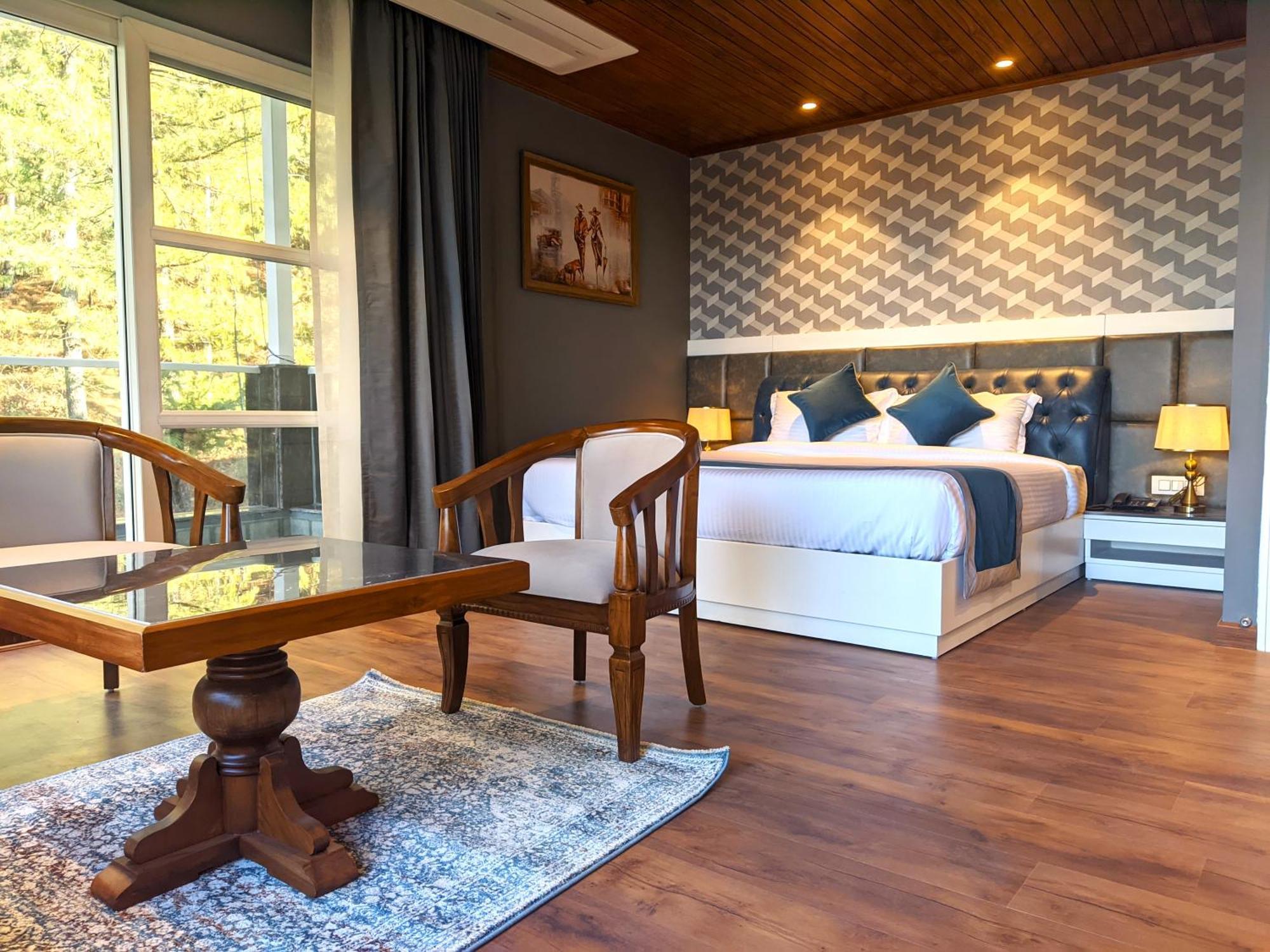 The Retreat Mashobra, Shimla Hotel Ngoại thất bức ảnh
