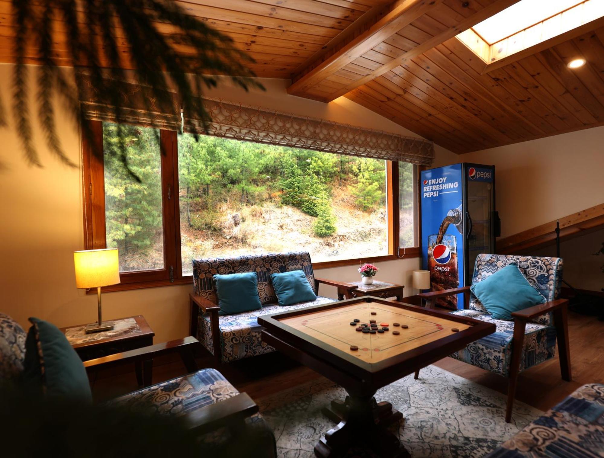 The Retreat Mashobra, Shimla Hotel Ngoại thất bức ảnh