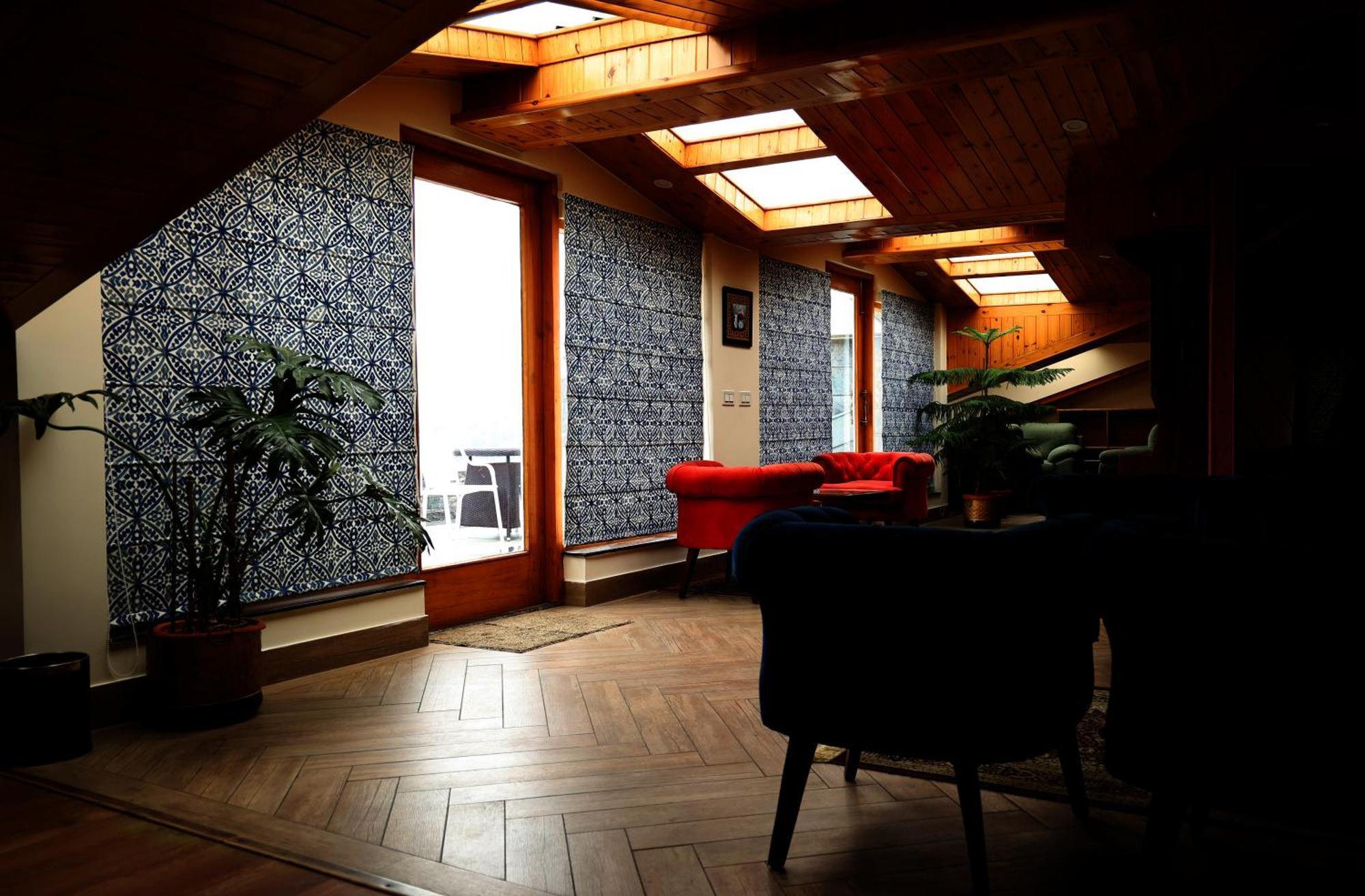 The Retreat Mashobra, Shimla Hotel Ngoại thất bức ảnh
