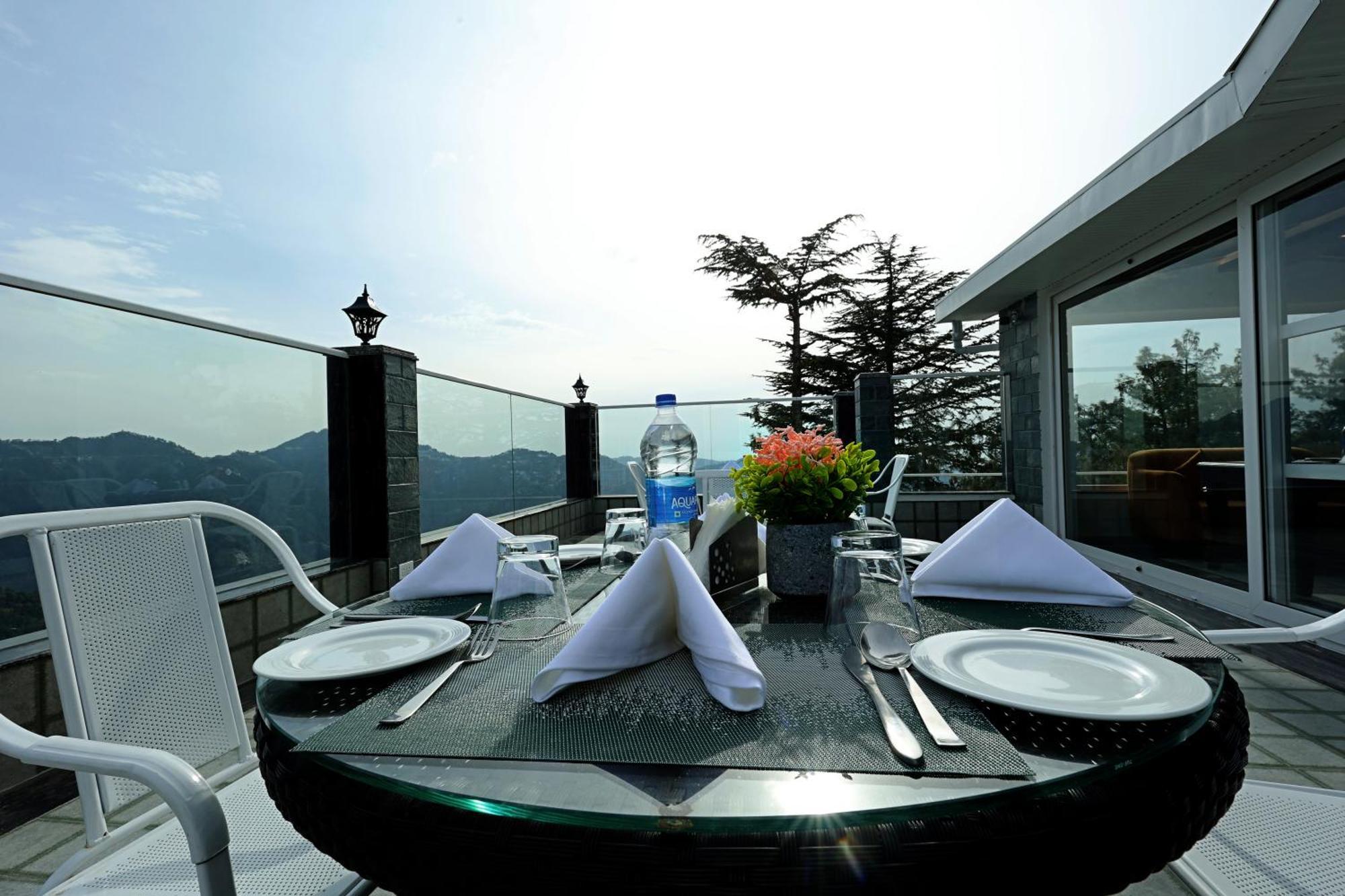 The Retreat Mashobra, Shimla Hotel Ngoại thất bức ảnh